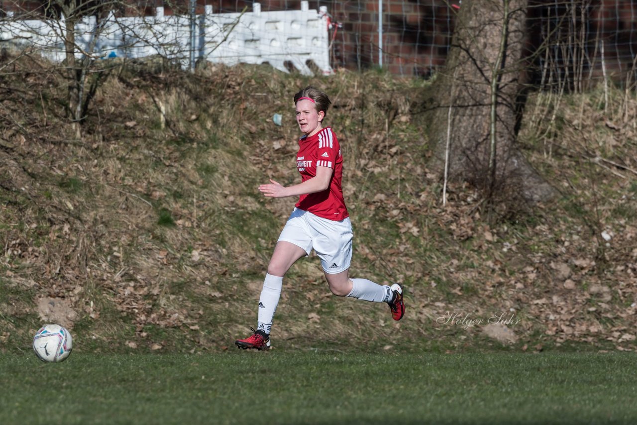 Bild 88 - F Rot Schwarz Kiel - SV Henstedt Ulzburg 2 : Ergebnis: 1:1